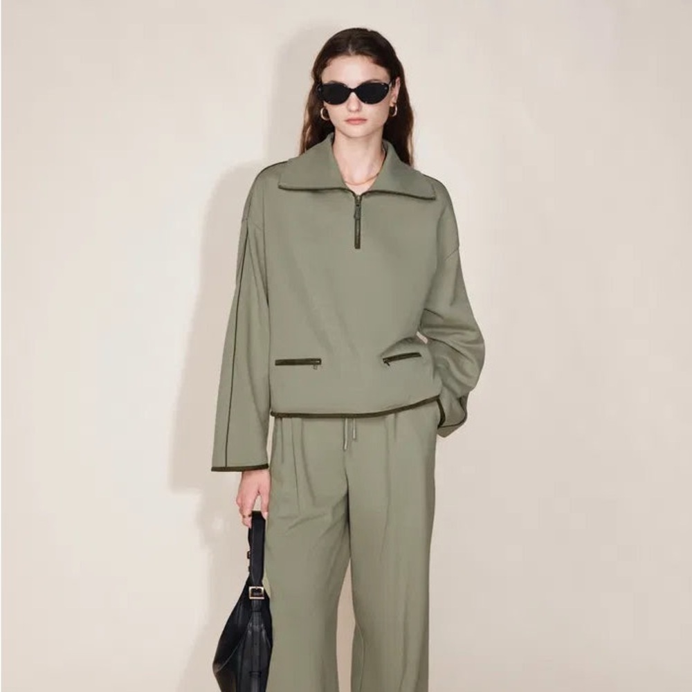 Fabrique Jane Contrast Trimmed Lapel Zip Up Sweatshirt